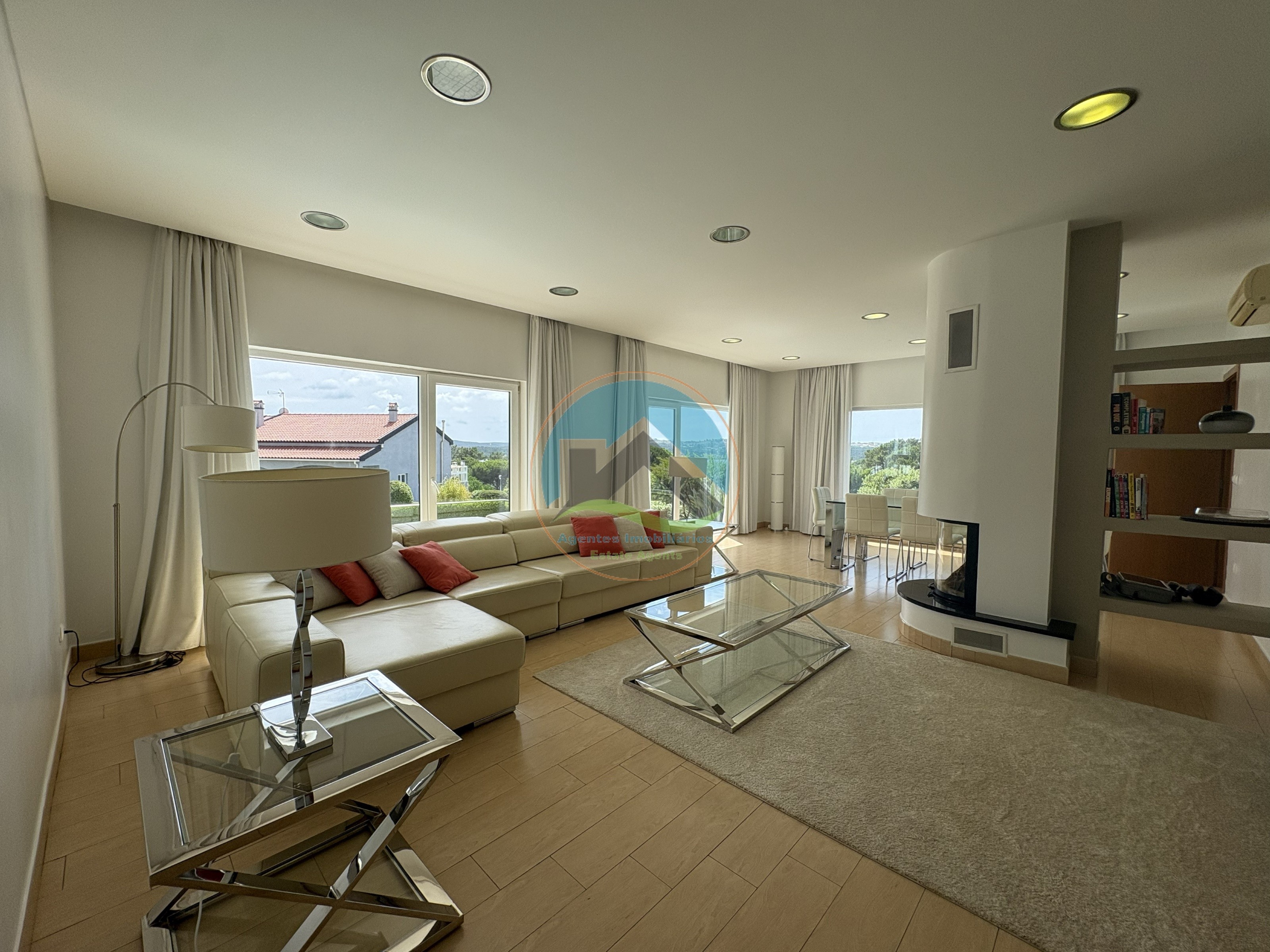 Moradia Contemporânea de Luxo com Vista Deslumbrante sobre a — Foto 24