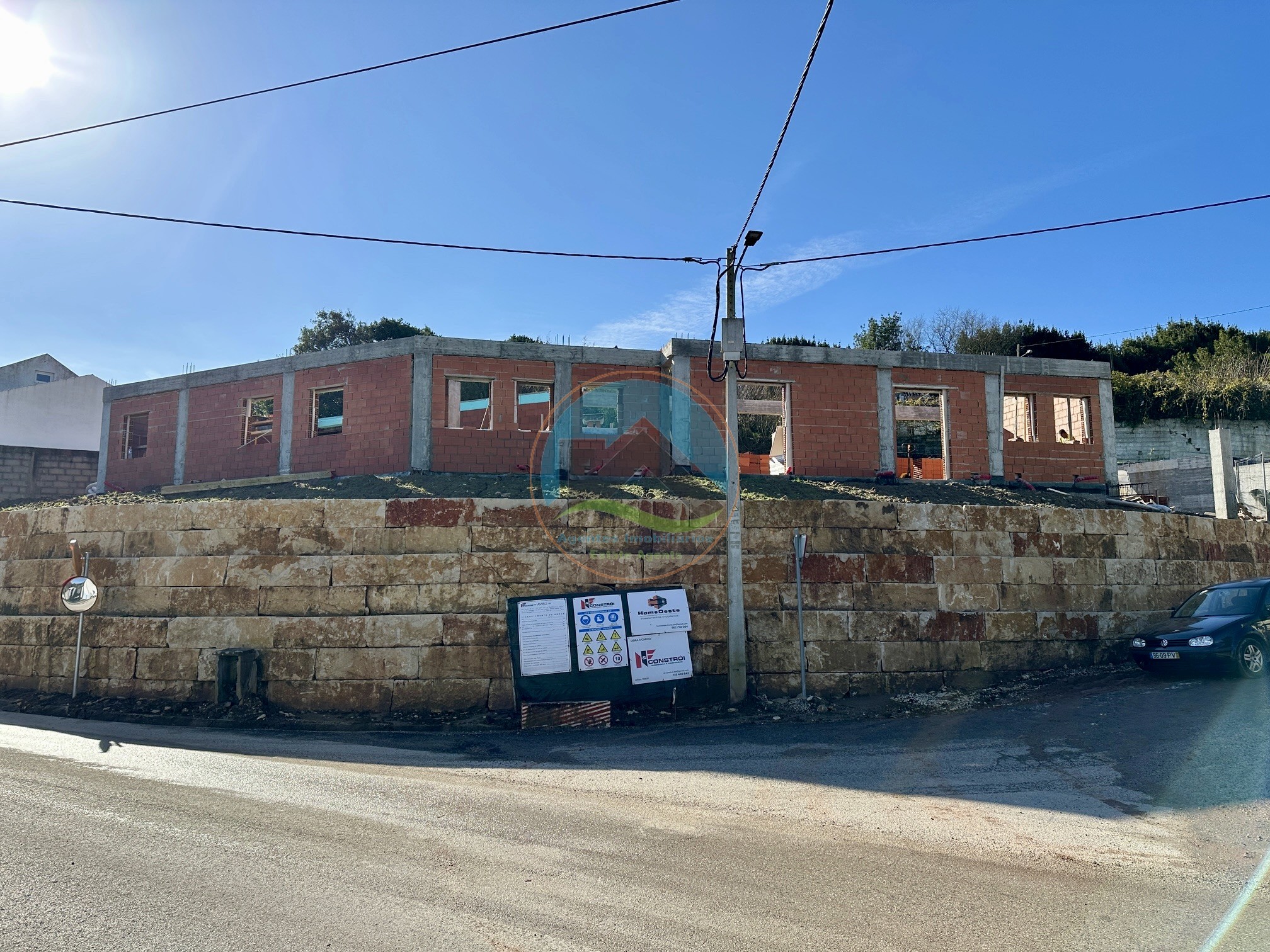 Moradia Térrea de Estilo Tradicional nas Proximidades das Caldas — Foto 9