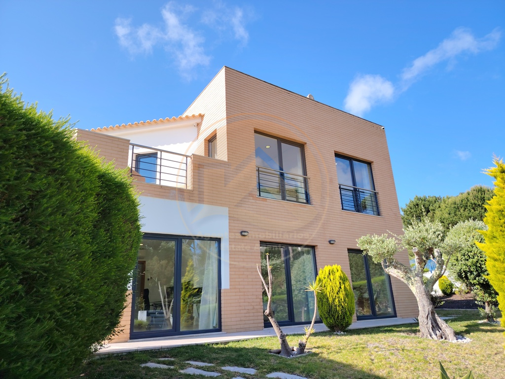 Villa contemporânea com piscina — Foto 7