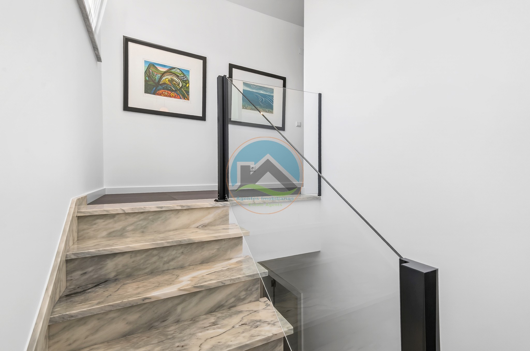 Moradia contemporânea junto ao mar com piscina privada - Foz — Foto 20