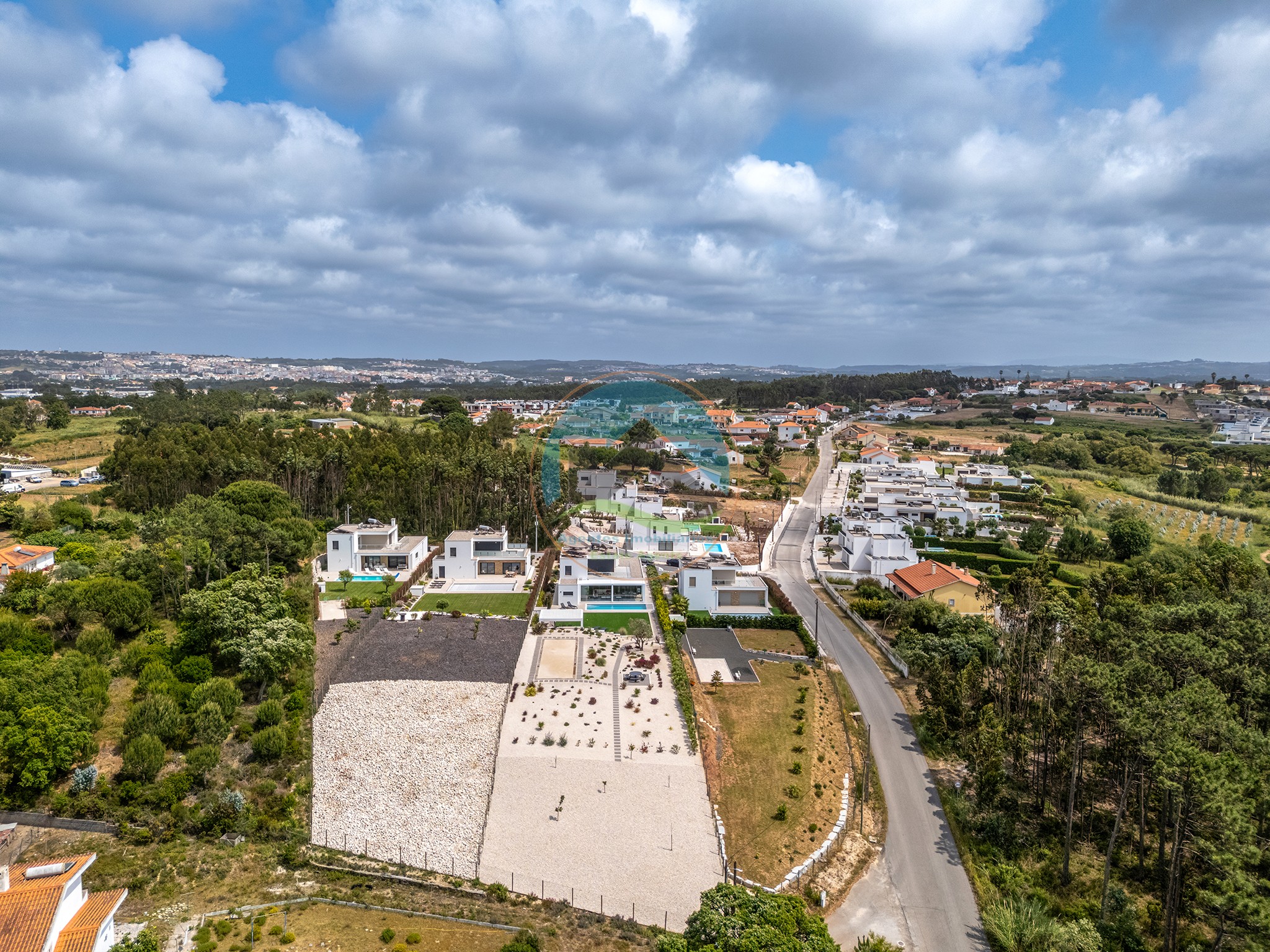 Moradia de luxo contemporânea com tecnologia de ponta, junto — Foto 38
